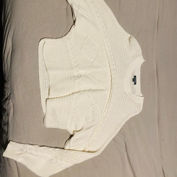 WILD FABLE// cropped sweater// Small - Picture 1 of 1